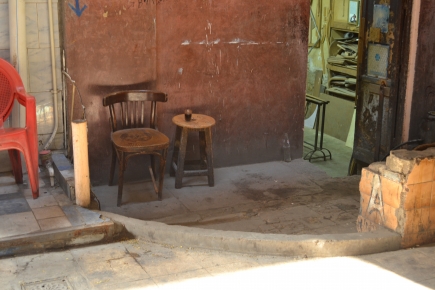 <a class="fancybox" rel="gallery-street-furniture" href="https://www.cuipcairo.org/sites/default/files/styles/largest/public/dsc_0175.jpg?itok=Yff9Kmde" title="">تكبير</a><br >