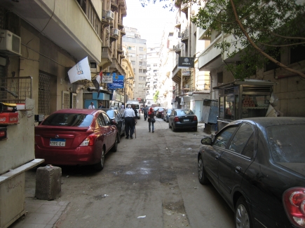 <a class="fancybox" rel="gallery-" href="https://www.cuipcairo.org/sites/default/files/styles/largest/public/e11_2.jpg?itok=OCOb-ce5" title="The passageway is treated as parking for cars.">Enlarge</a><br >2015, Oct 18, 03:10pm<br>The passageway is treated as parking for cars.